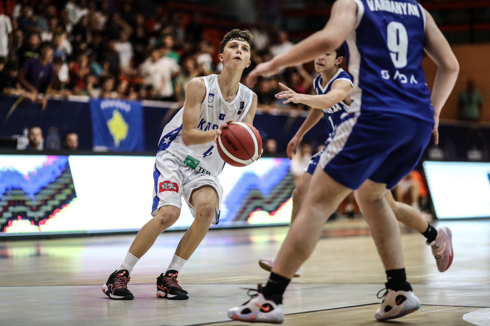 Pamje nga ndeshja Kosova-Armenia